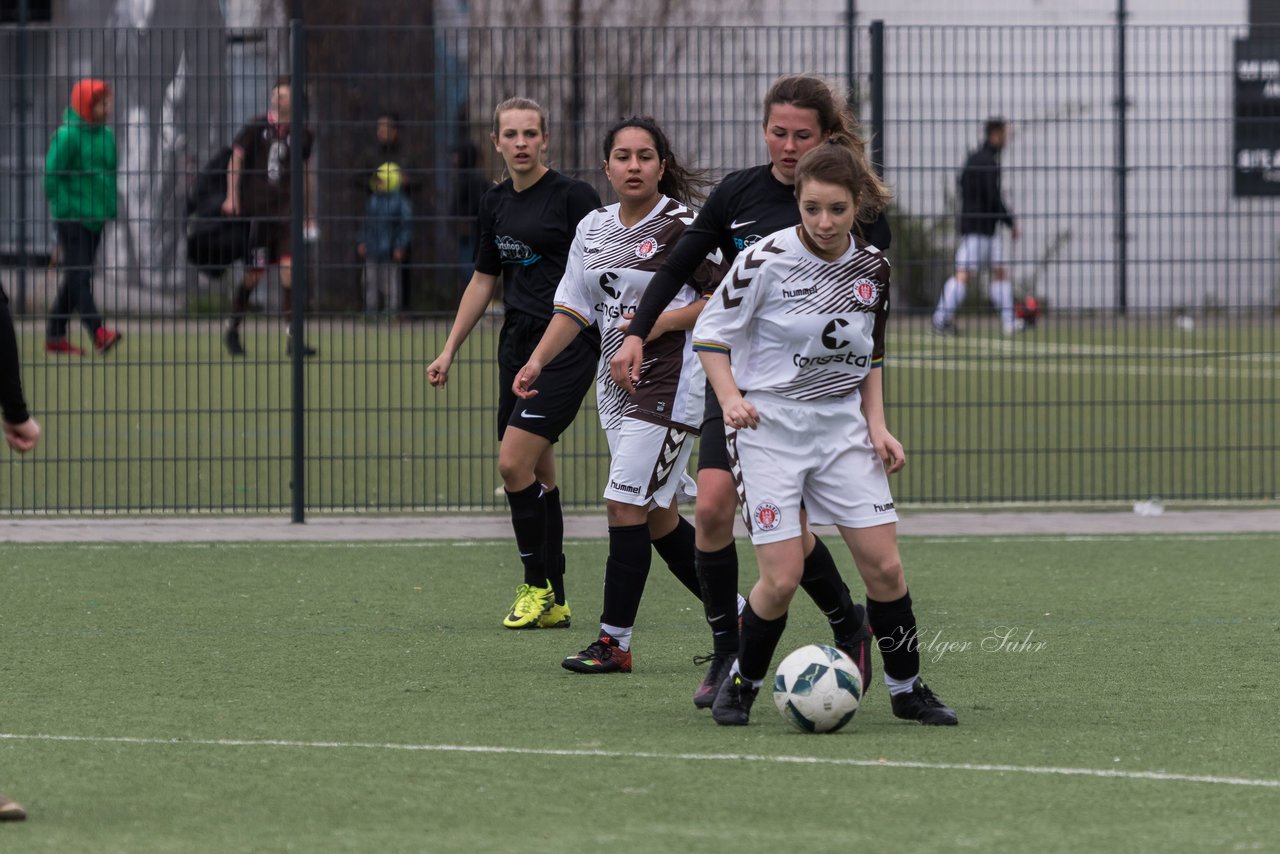 Bild 156 - B-Juniorinnen St.Pauli - C-Juniorinnen SV Steinhorst : Ergebnis: 1:2